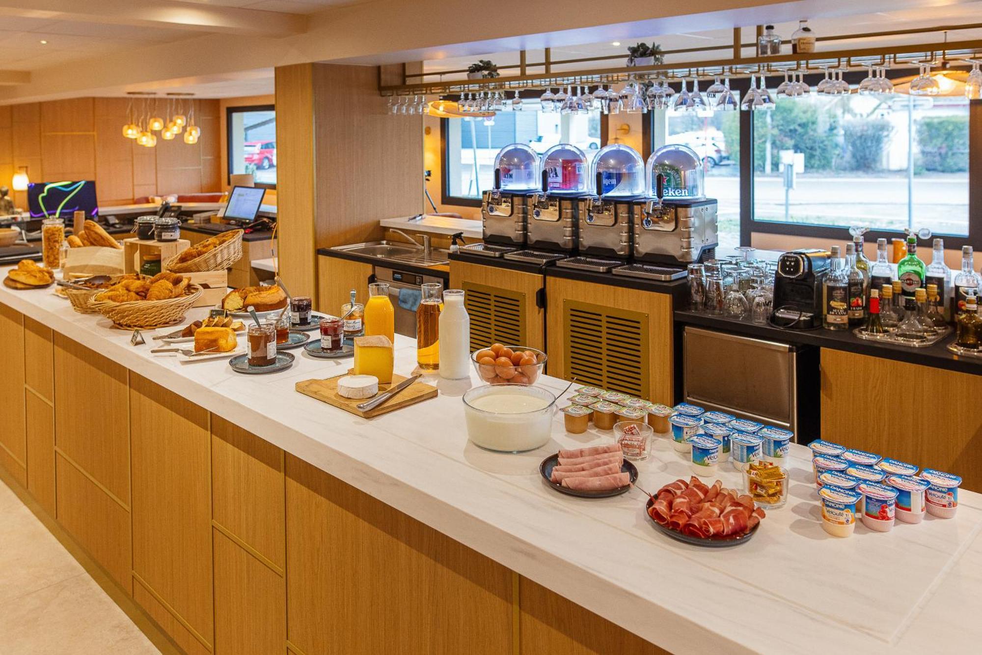 B Hotel Troyes Aeroport La Chapelle-Saint-Luc Ngoại thất bức ảnh